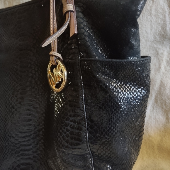 Michael Kors Snake Embossed Shoulder Bag - Picture 14 of 15